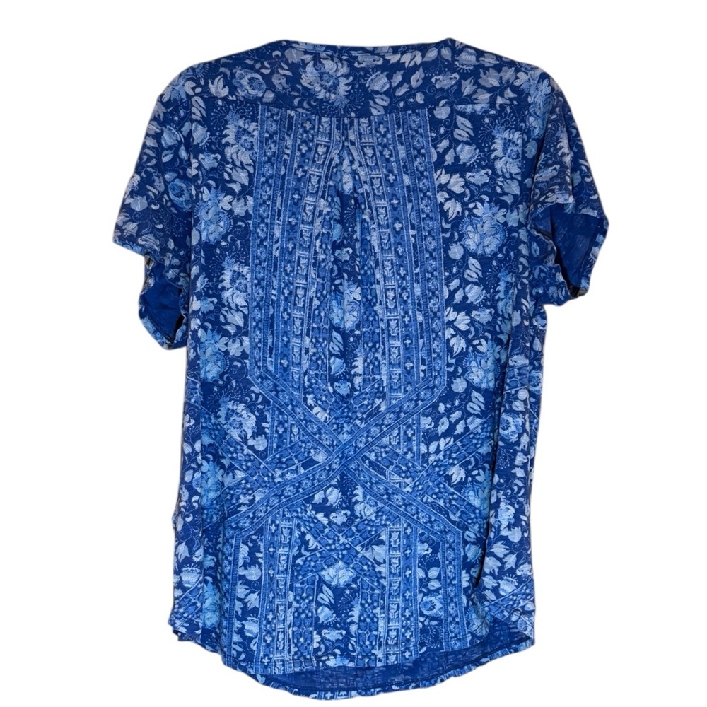Lucky Brand Blue White Boho Floral Pileated V-Neck Tunic Blouse Top Plus Size 1X - Picture 4 of 11